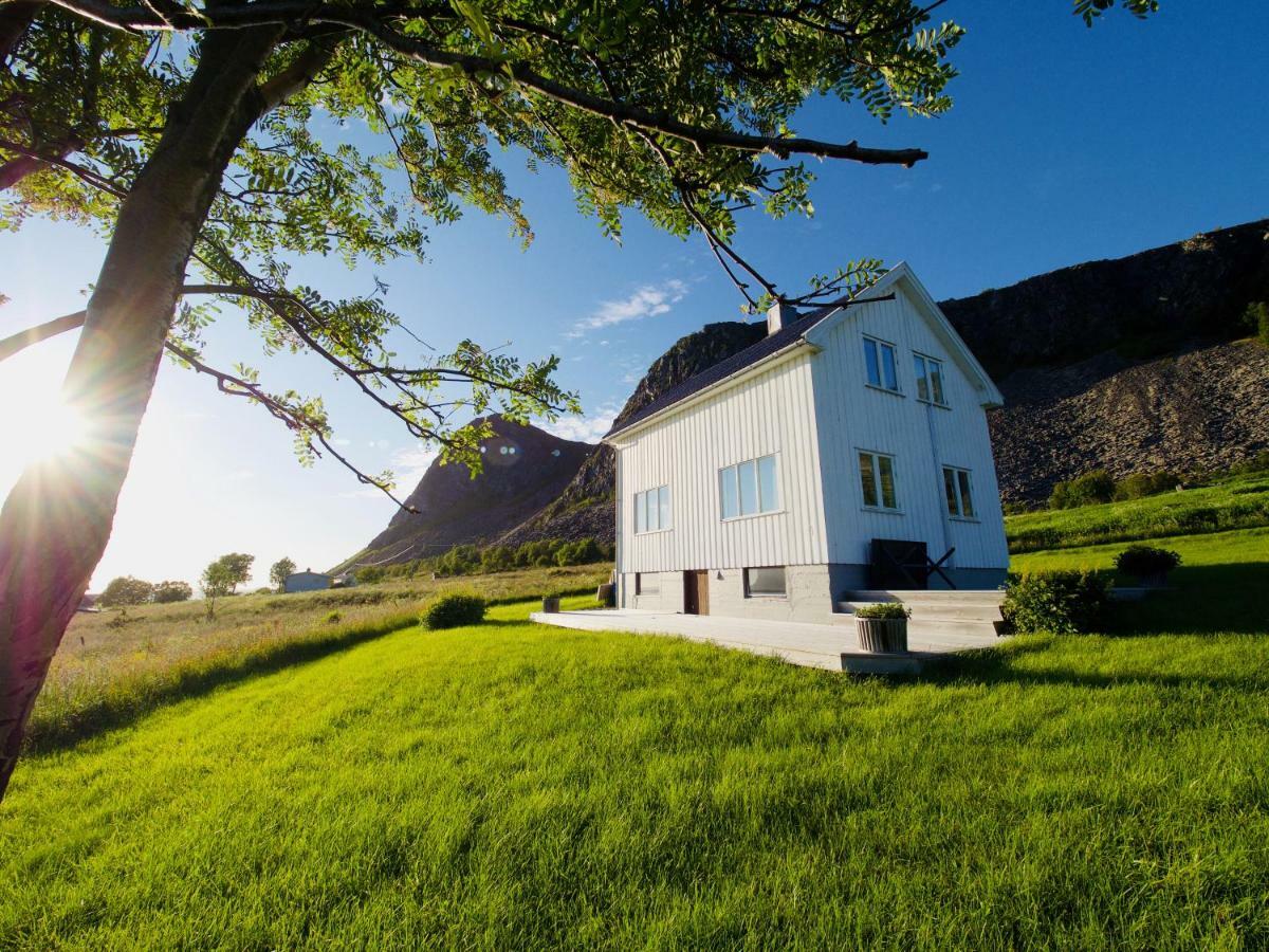 Ramberg Lodge Lofoten Bostad Exterior photo